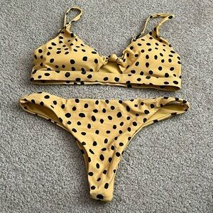 “Full Tilt- spotted Bikini Set size small”